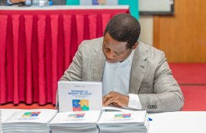 Bénin/présentation de l’ouvrage « Repenser le Budget de l’État » : Rodrigue S. CHAOU affirme une vision renouvelée des dépenses publiques